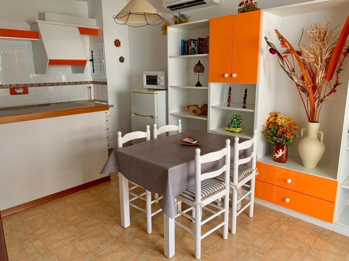 Apartamentos Miranda Es Pujols Ngoại thất bức ảnh