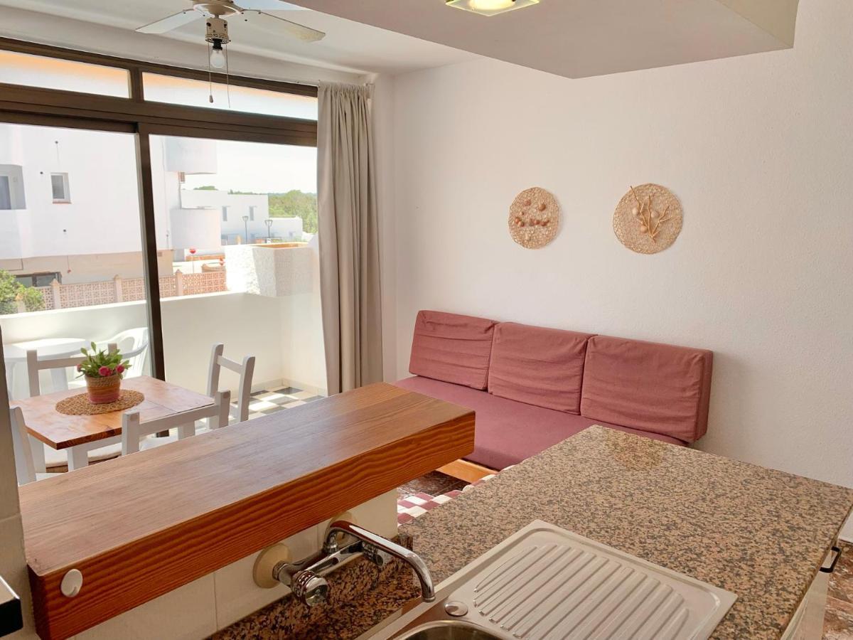 Apartamentos Miranda Es Pujols Ngoại thất bức ảnh