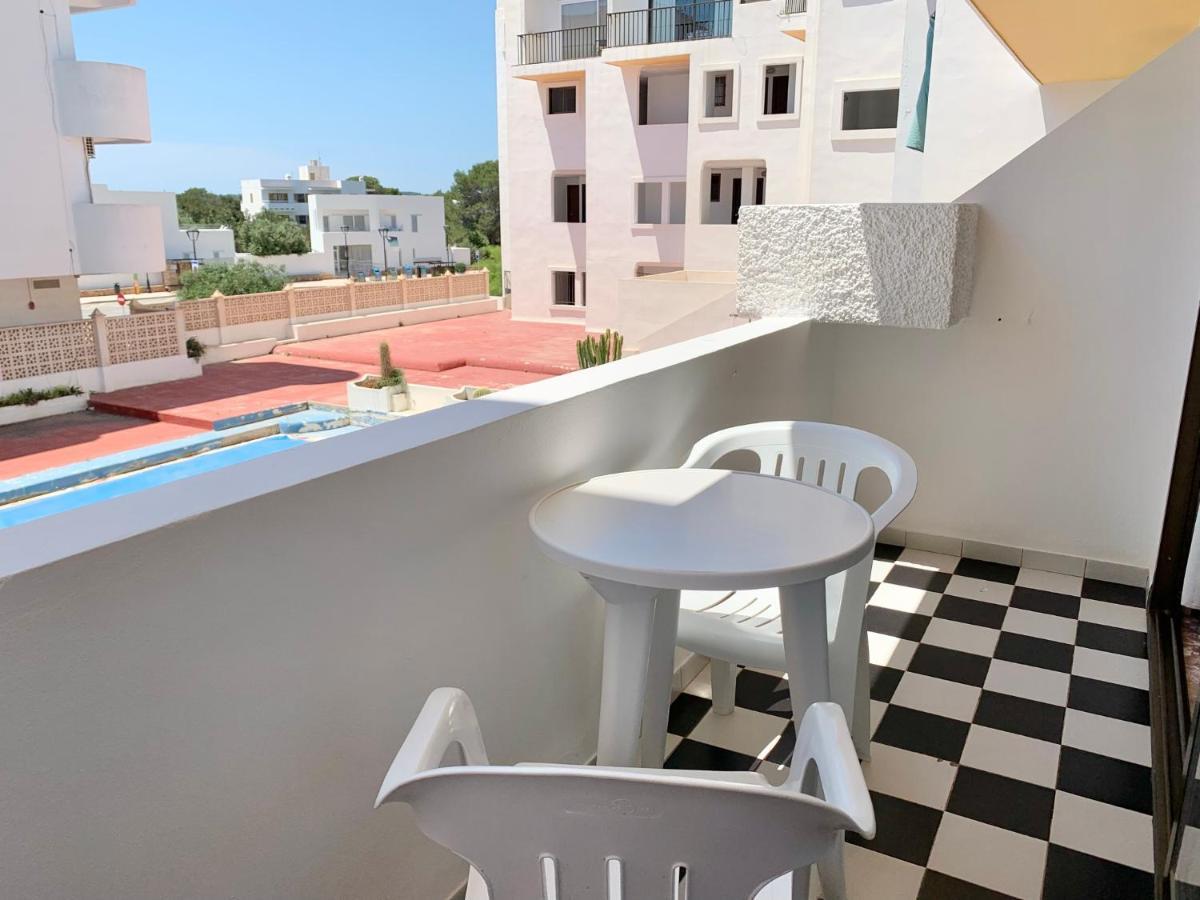 Apartamentos Miranda Es Pujols Ngoại thất bức ảnh