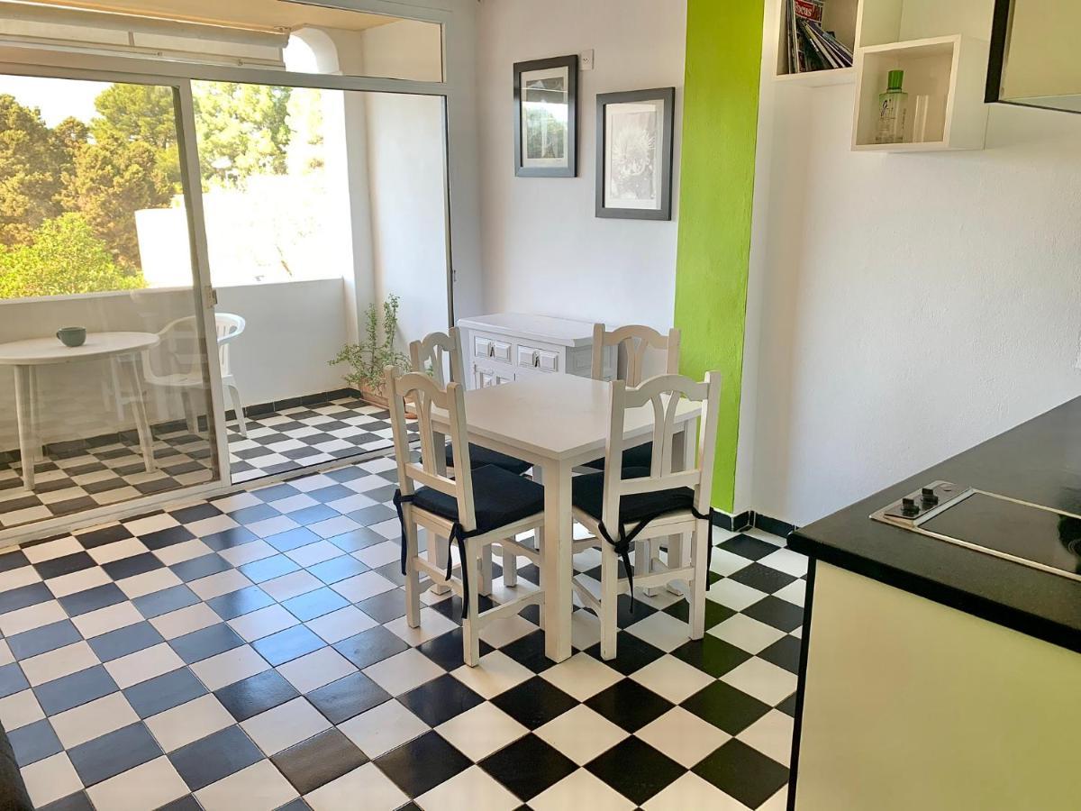 Apartamentos Miranda Es Pujols Ngoại thất bức ảnh